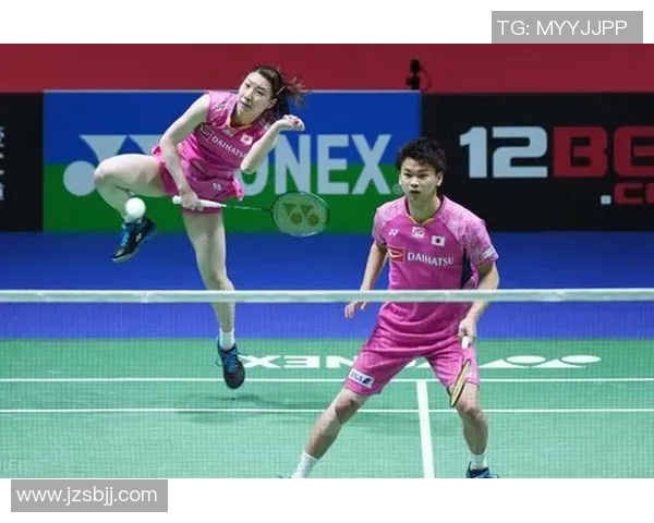 成都羽毛球队与杭州羽毛球队赛后复盘速度对比分析与战术探讨 成都羽毛球队与杭州羽毛球队赛后复盘速度对比分析与战术探讨